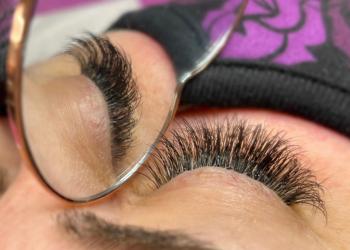 Hybrid Lashes with Tania Withers / Tania Palmer